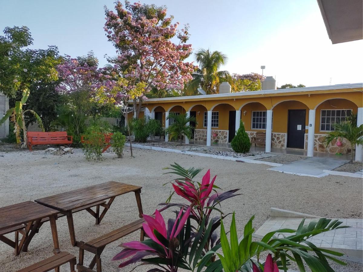 Hotel Villa Gabriela - Restaurant, Bikes ,Lands Tours Селестун Екстер'єр фото
